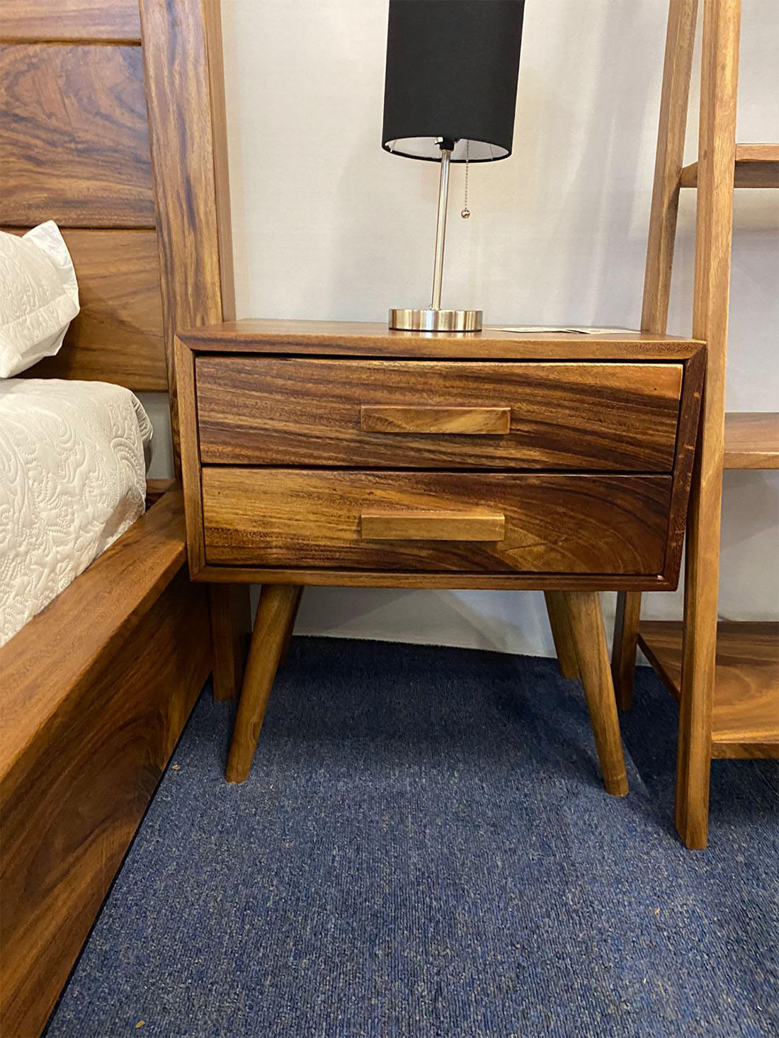 Buro-Texas, mueble de parota